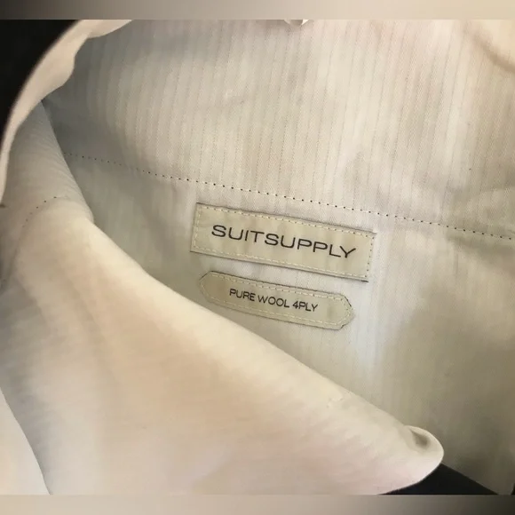 Navy Suit Pants from SuitSupply (size 32)